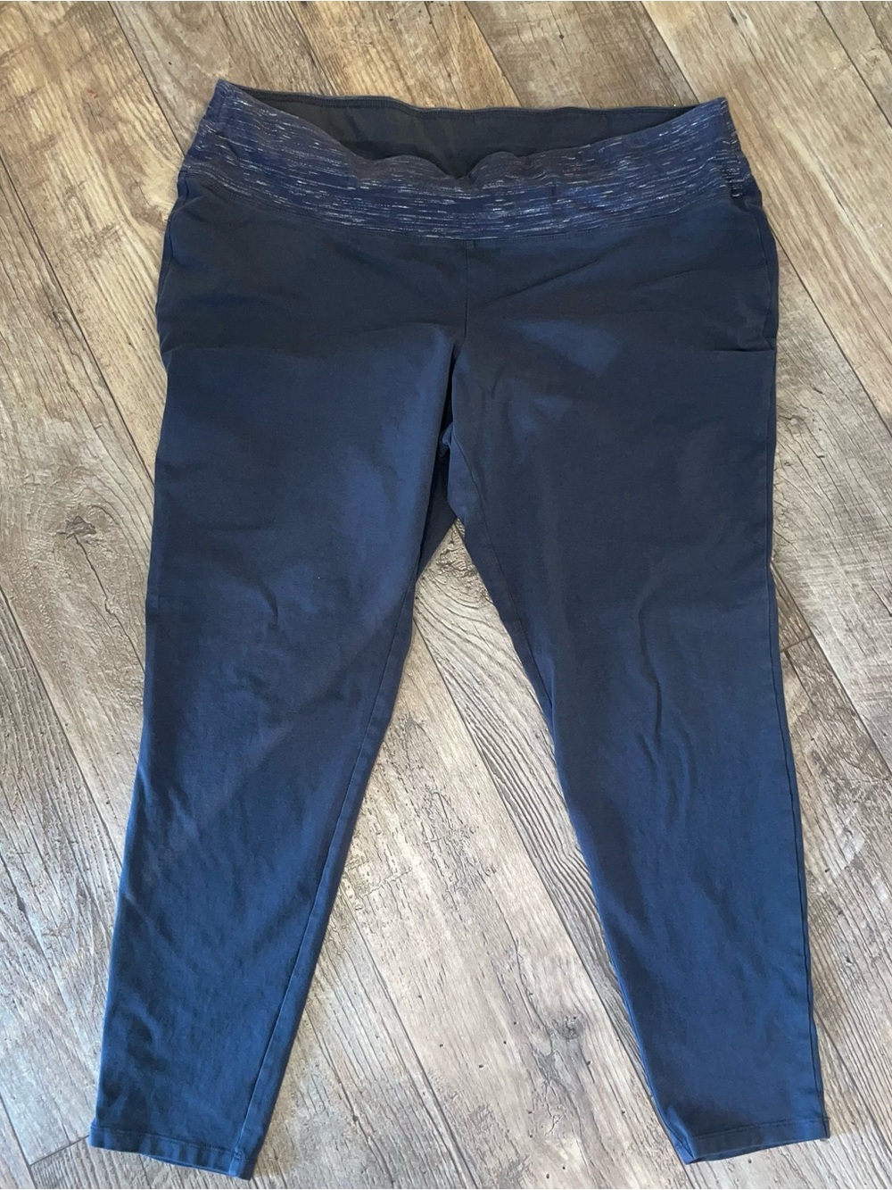 Women’s Navy Stretch Yoga Jeans with Heather Waistband